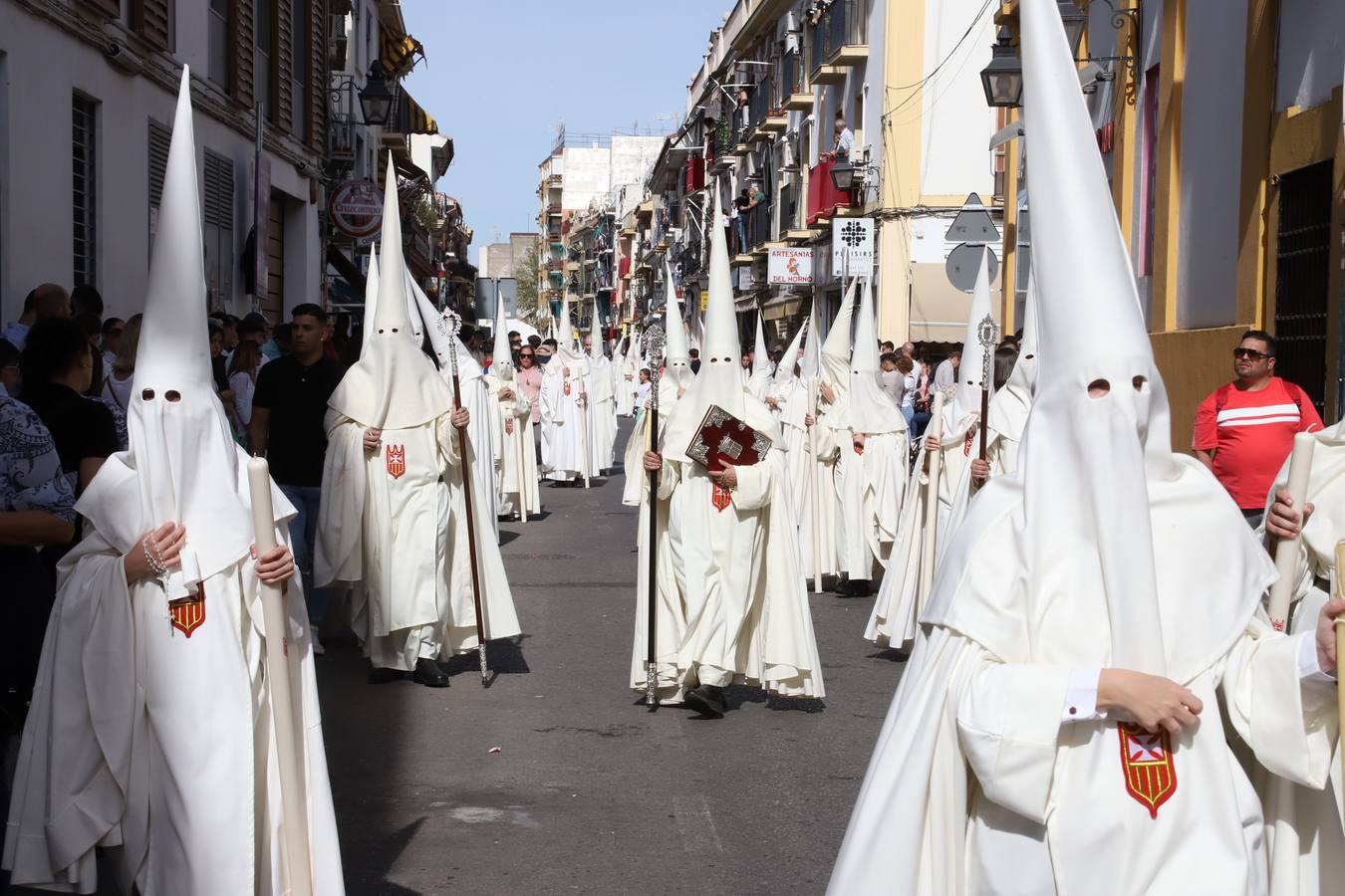 Fotos |Lunes Santo: la luminosa hermandad de la Merced, en imágenes