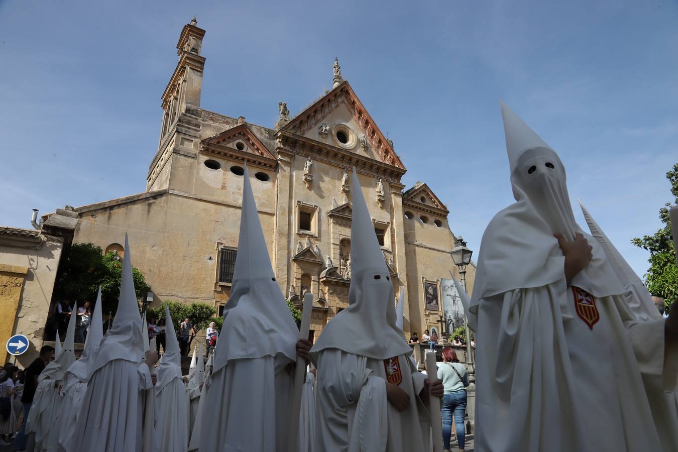 Fotos |Lunes Santo: la luminosa hermandad de la Merced, en imágenes