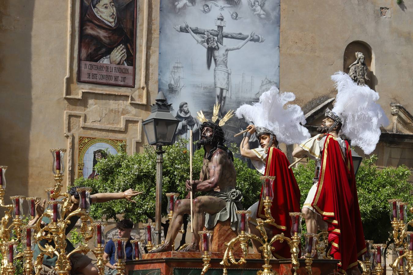 Fotos |Lunes Santo: la luminosa hermandad de la Merced, en imágenes