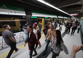 El Metro de Málaga triplica sus viajeros el Domingo de Ramos tras su ampliación al centro