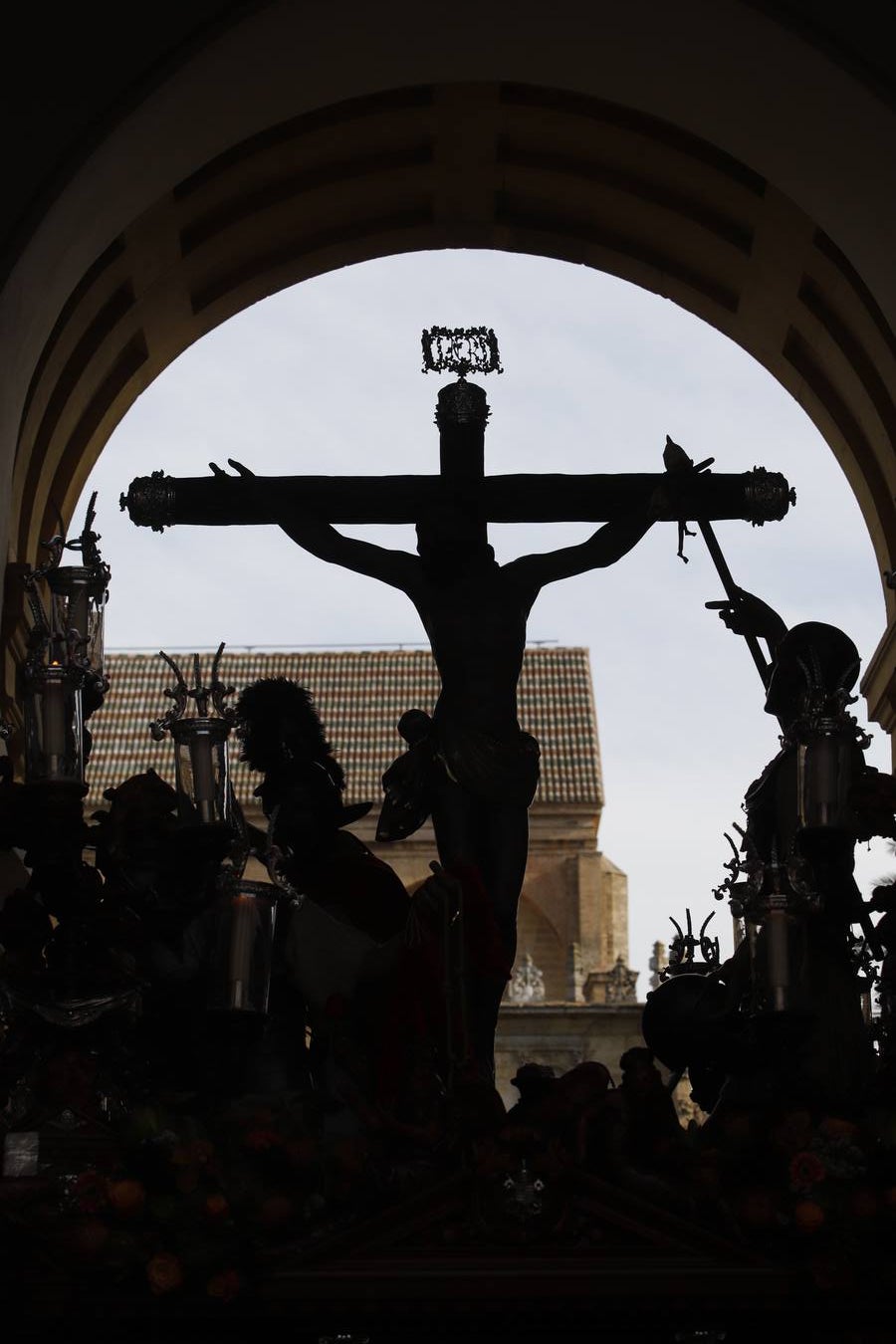 De Córdoba al Naranjo, la vibrante procesión de La Agonía, en imágenes