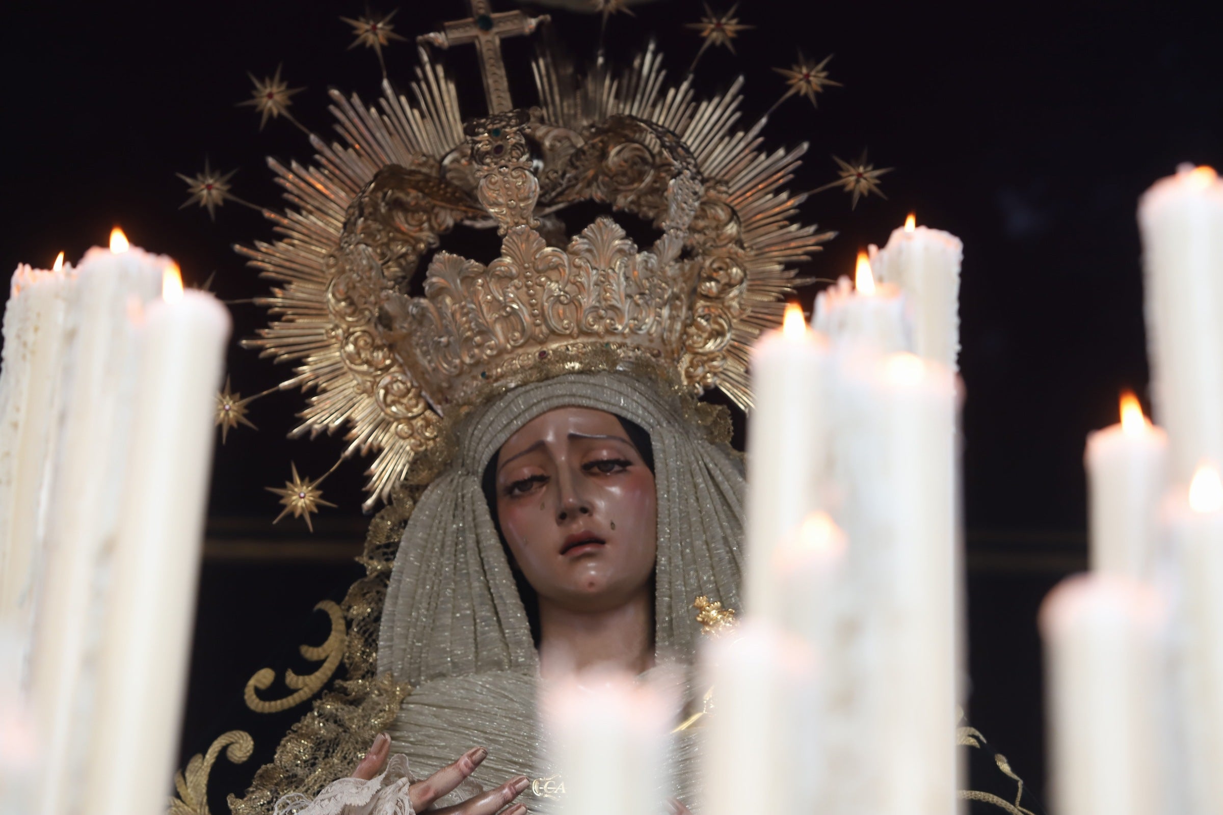 Fotos | La emotiva estación de penitencia del Buen Suceso el Martes Santo en Córdoba