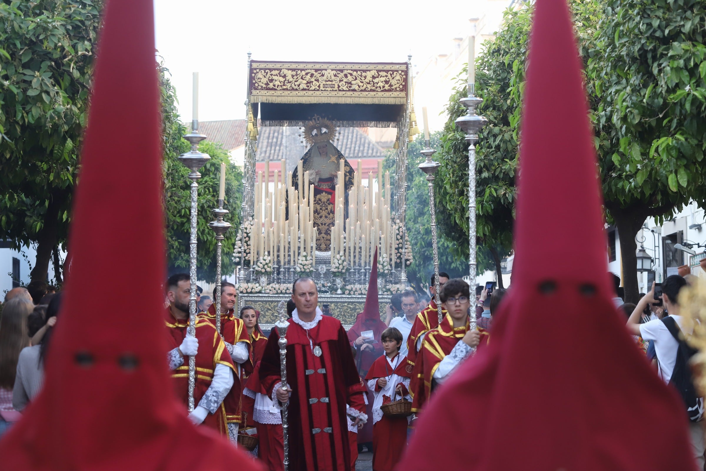 Fotos | La emotiva estación de penitencia del Buen Suceso el Martes Santo en Córdoba