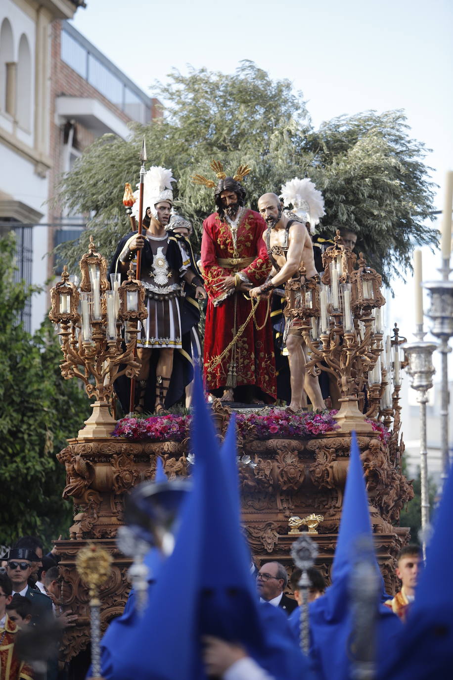 El derroche de fervor popular del Prendimiento por María Auxiliadora