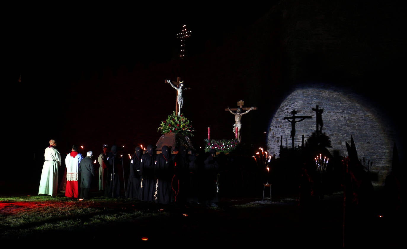 El Cristo de los Templarios vuelve al Castillo de Ponferrada