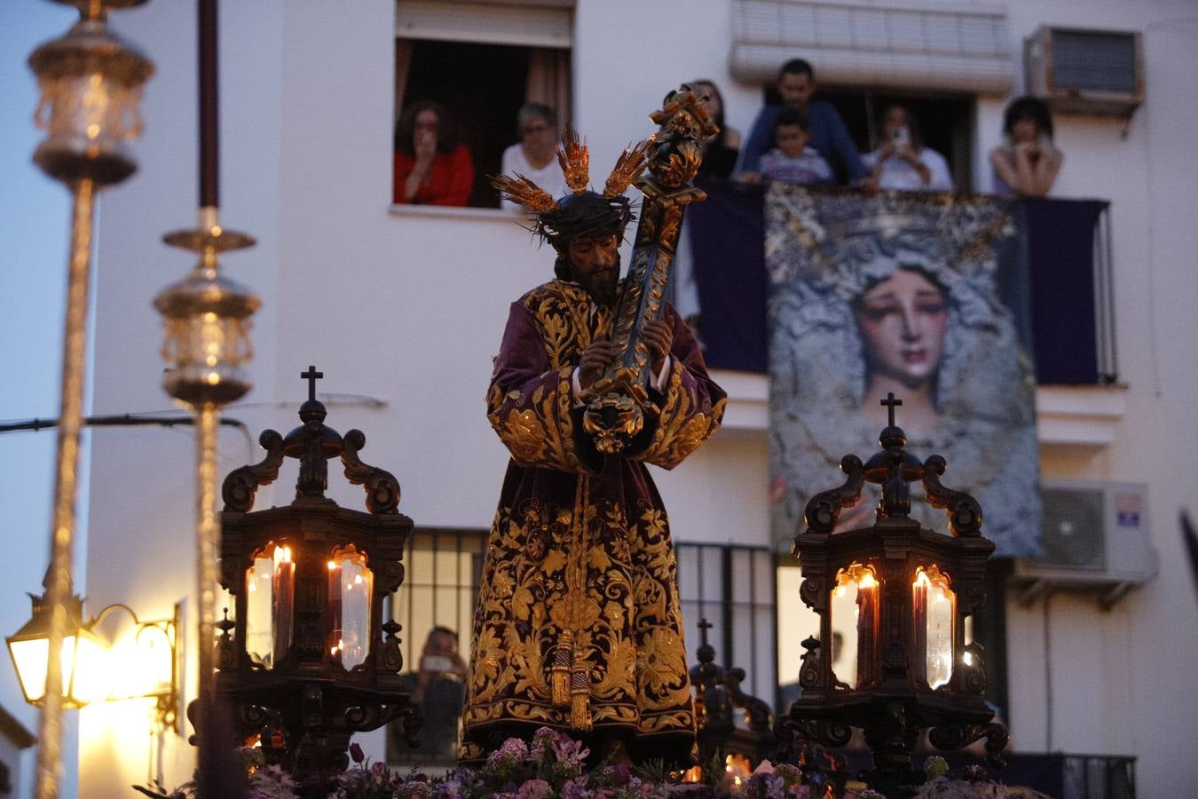 Sabor de barrio antiguo en la hermandad de Pasión del Miércoles Santo