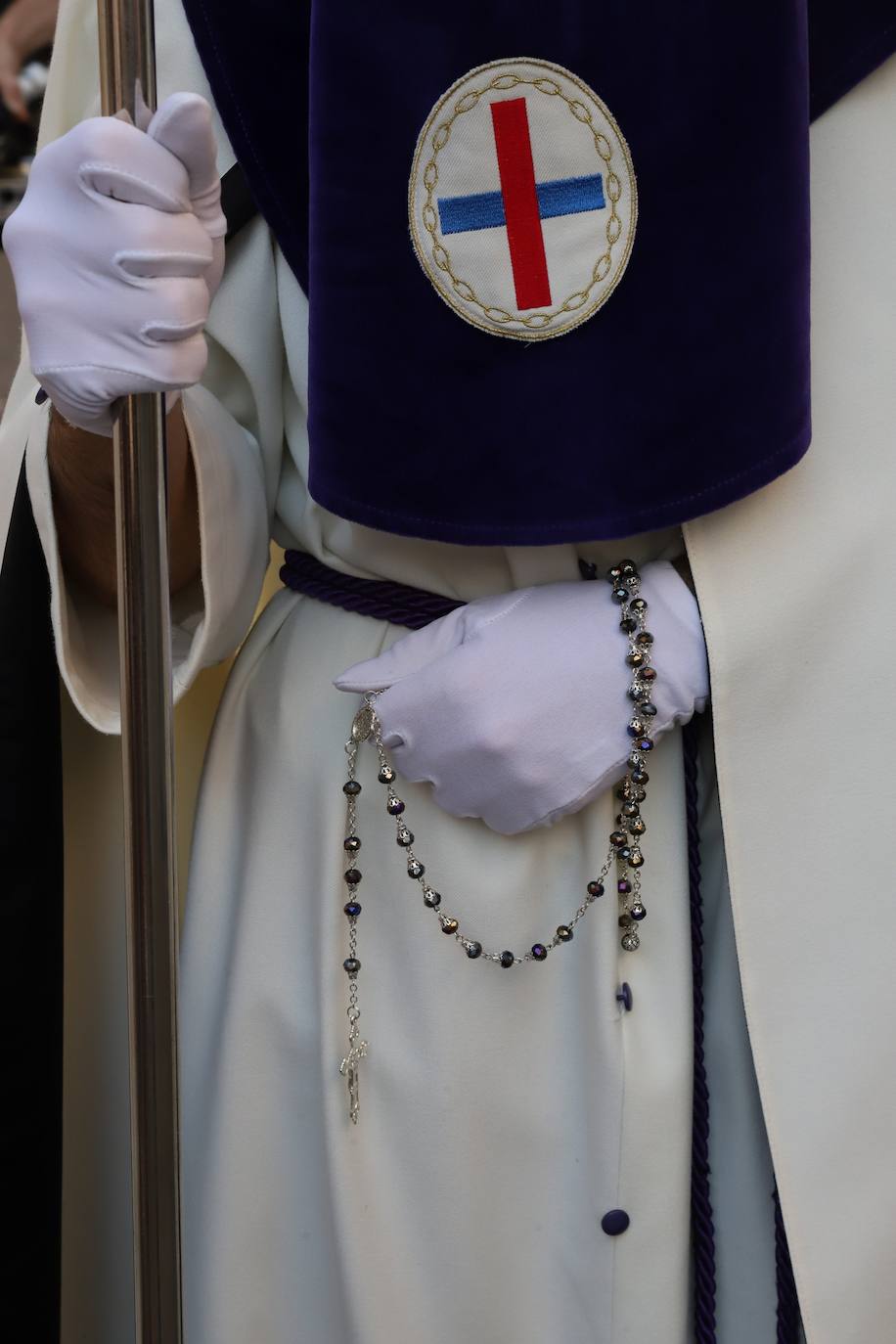 En imágenes, devoción honda al Cristo de Gracia