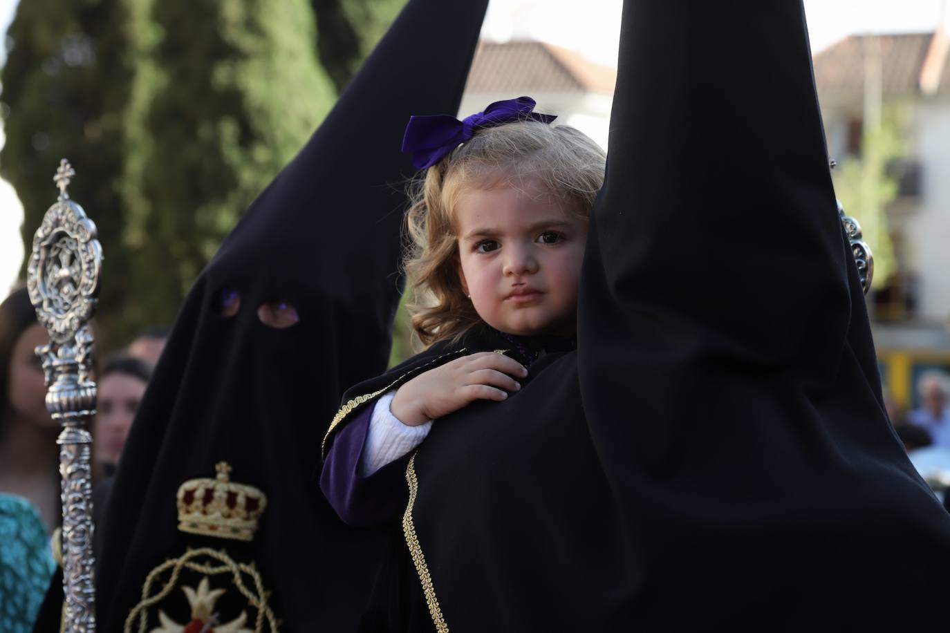 Las estampas del peso de los siglos en el Caído