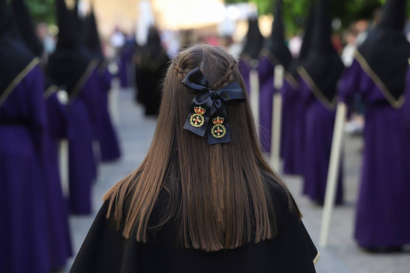 Las estampas del peso de los siglos en el Caído