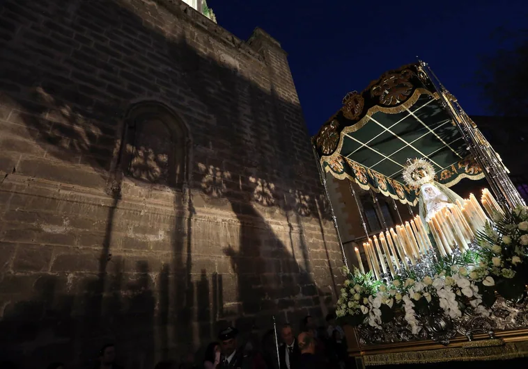 Las imágenes de la larga noche del Jueves Santo en Toledo