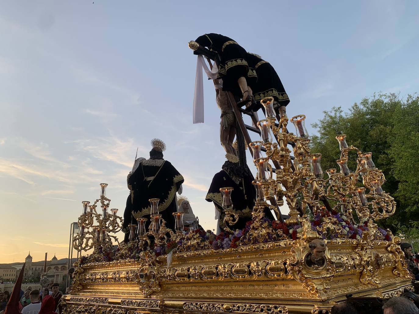 Las estampas clásicas del Descendimiento, en imágenes