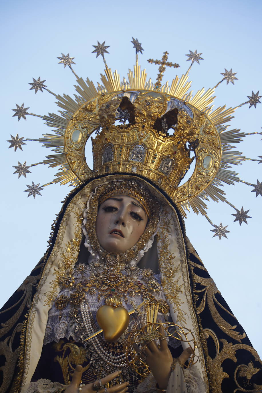 El Viernes Santo eterno de los Dolores, en imágenes