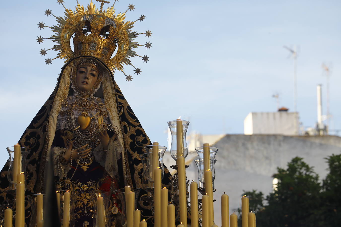 El Viernes Santo eterno de los Dolores, en imágenes