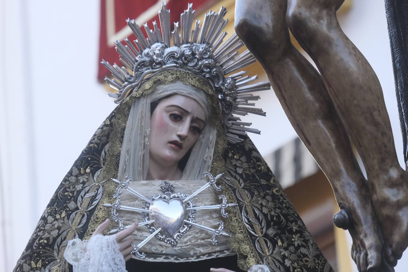 La elegancia de la Expiración por el Centro, en imágenes