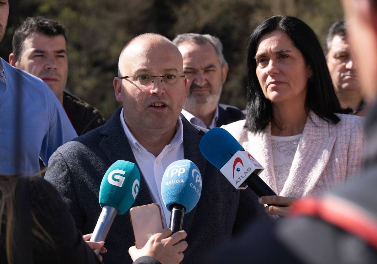 Miguel Tellado, esta semana en Galicia, en una atención a los medios