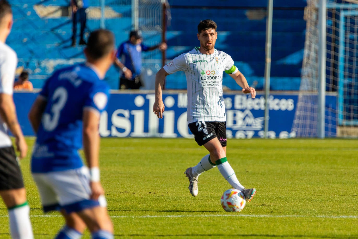 El partido Linares Deportivo-Córdoba CF, en imágenes