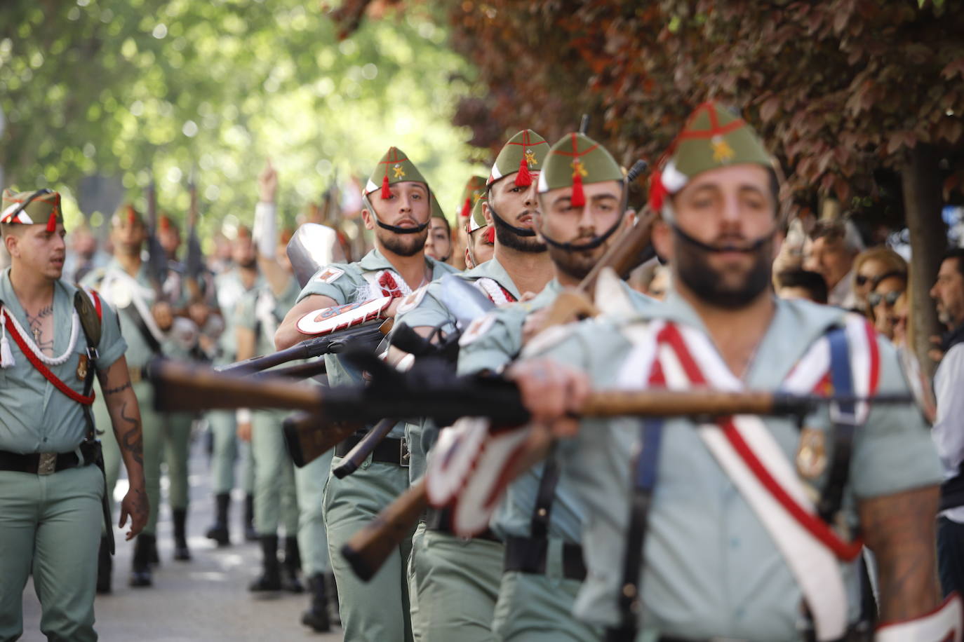 La emocionante procesión de la Virgen de la Soledad de Cabra, en imágenes