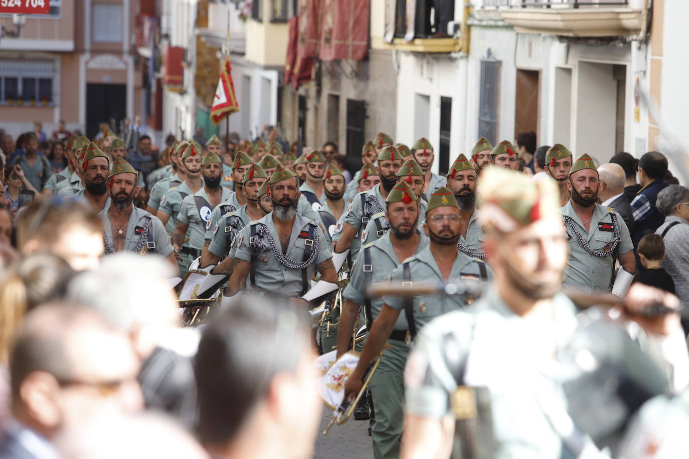 La emocionante procesión de la Virgen de la Soledad de Cabra, en imágenes