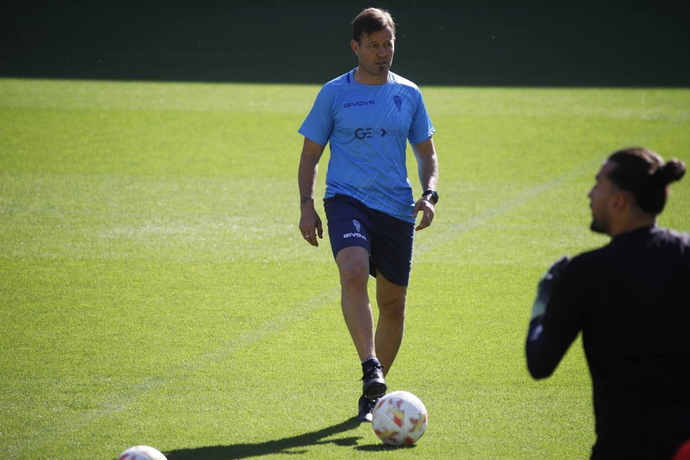 El primer entrenamiento de Manuel Mosquera al frente del Córdoba CF, en imágenes