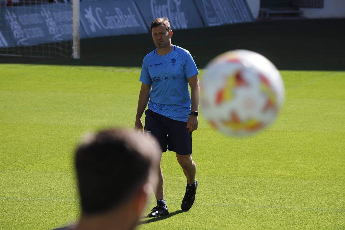 El primer entrenamiento de Manuel Mosquera al frente del Córdoba CF, en imágenes