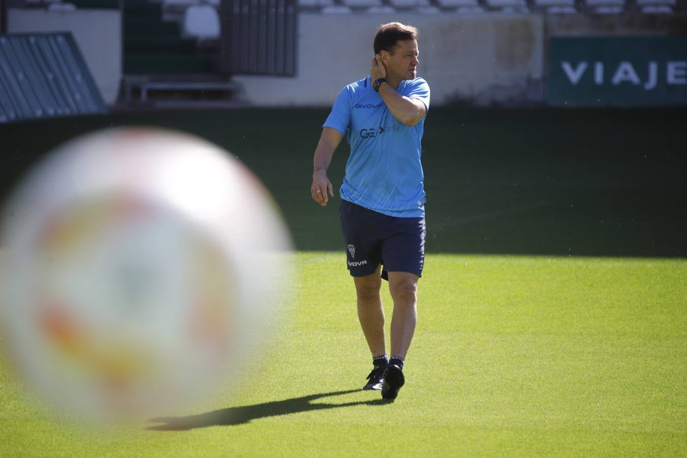 El primer entrenamiento de Manuel Mosquera al frente del Córdoba CF, en imágenes
