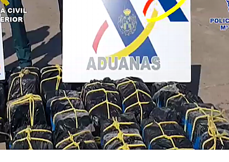 Imagen secundaria 1 - Los dos tripulantes de un velero pillados con 1.200 kilos de coca se desdicen de su confesión