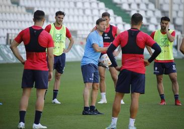 Encuesta ABC | Más del 60% de los lectores, a favor del nuevo entrenador del Córdoba CF