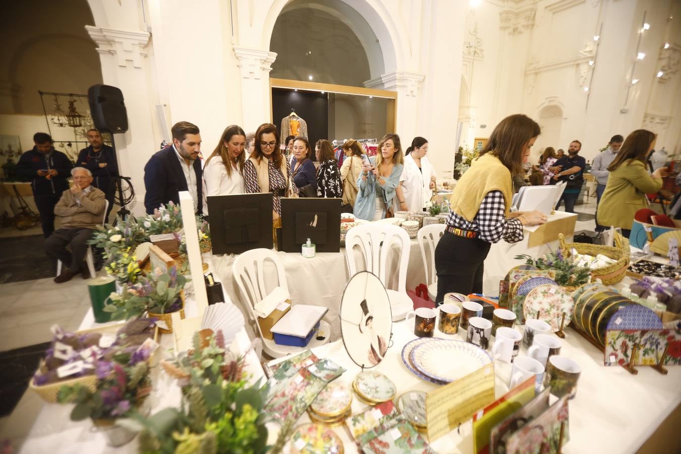 La inauguración del Baratillo de Adevida Córdoba, en imágenes