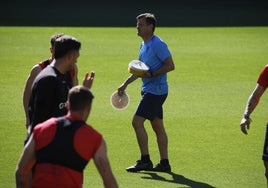 Manuel Mosquera, entrenador del Córdoba CF: «Tengo claro mi once titular»