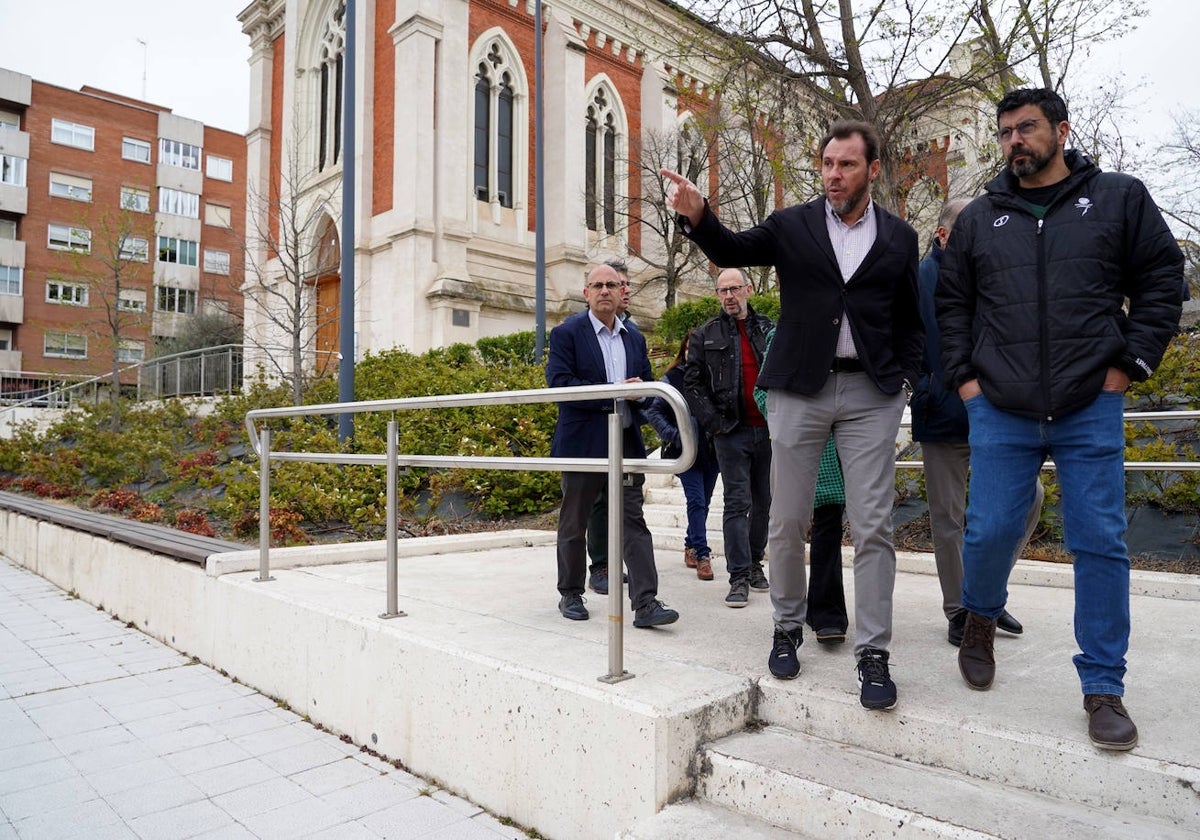 Puente, durante la visita reciente a unas obas en Valladolid