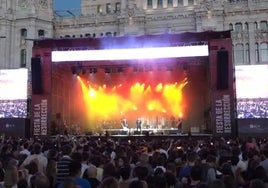 En vídeo: la Salve Rociera inunda la plaza de Cibeles de Madrid