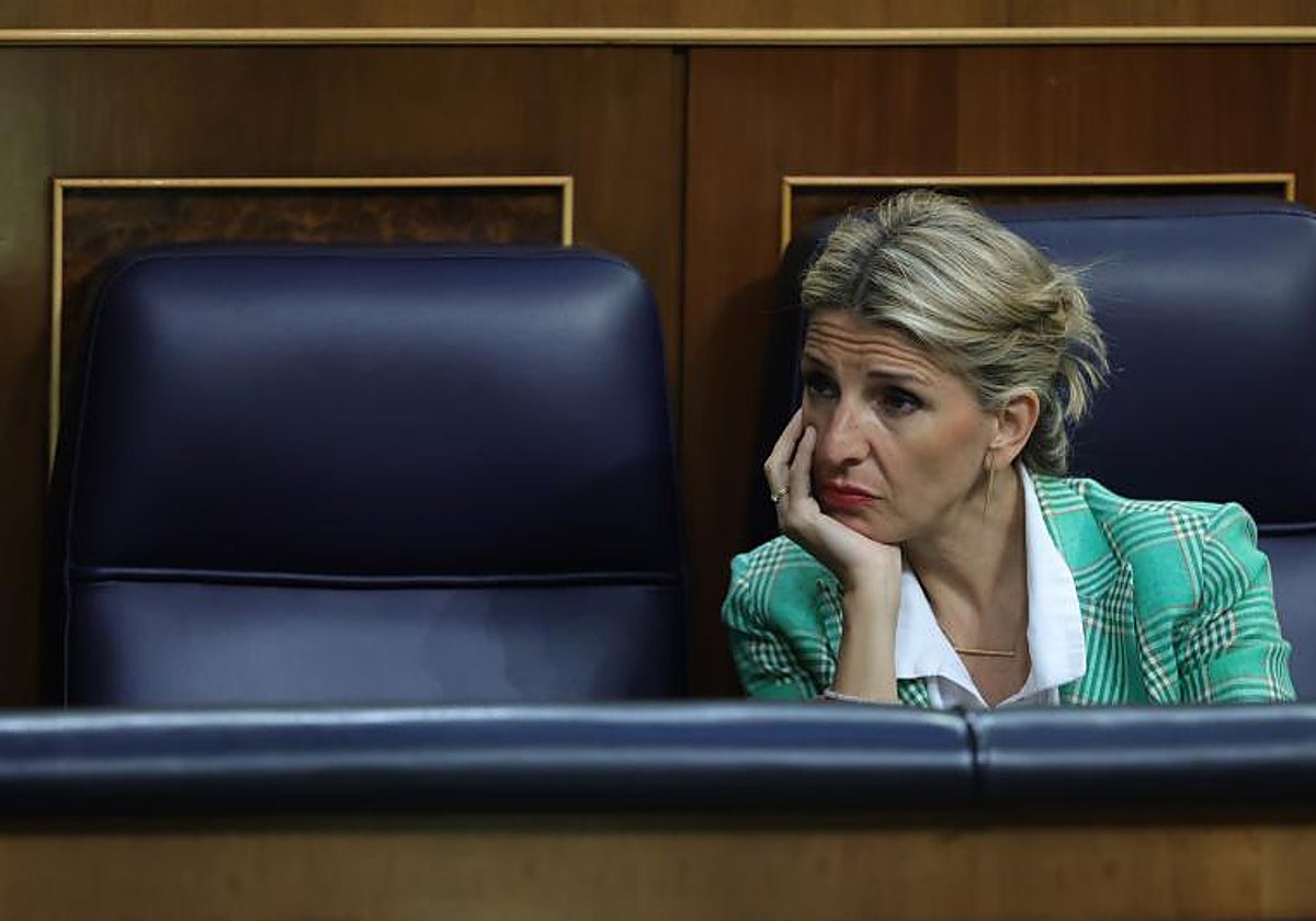 Yolanda Díaz arropa a Irene Montero en su «día más difícil» después de la «ensalada de hostias»