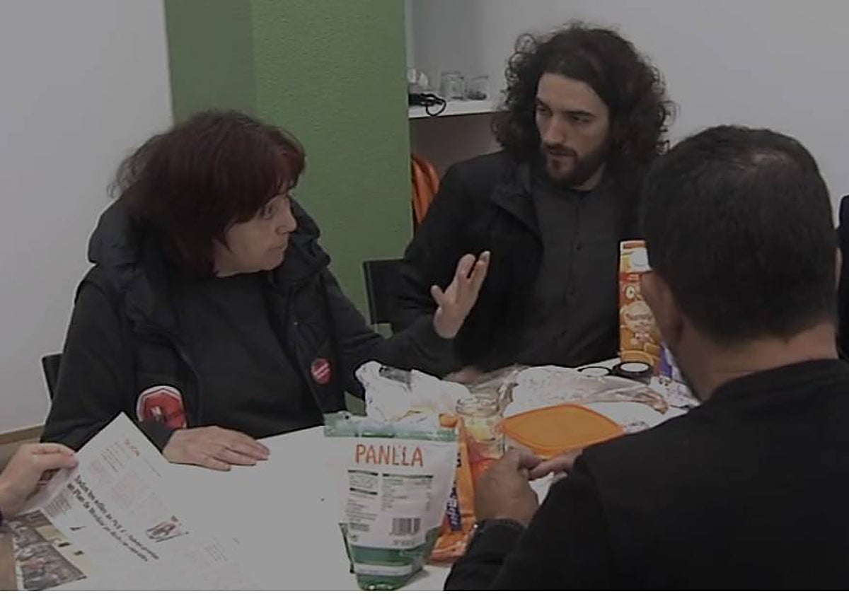 Encierro de miembros de Unidas Podemos en Gijón