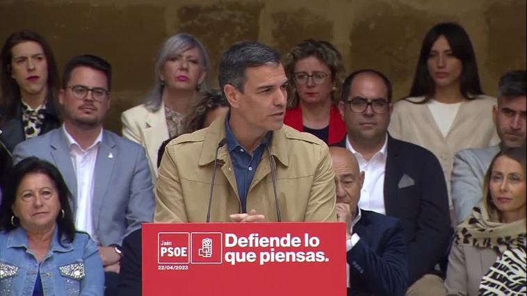 Sánchez defiende que el PSOE "gestiona mejor la economía" que el PP y lo hace "sin falsos milagros"