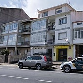 El presunto parricida de Muros, a la espera de comparecer ante el juez, no reconoce los hechos