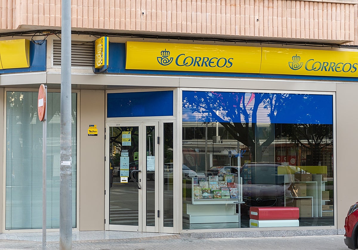 Fotografía de archivo de una oficina de Correos