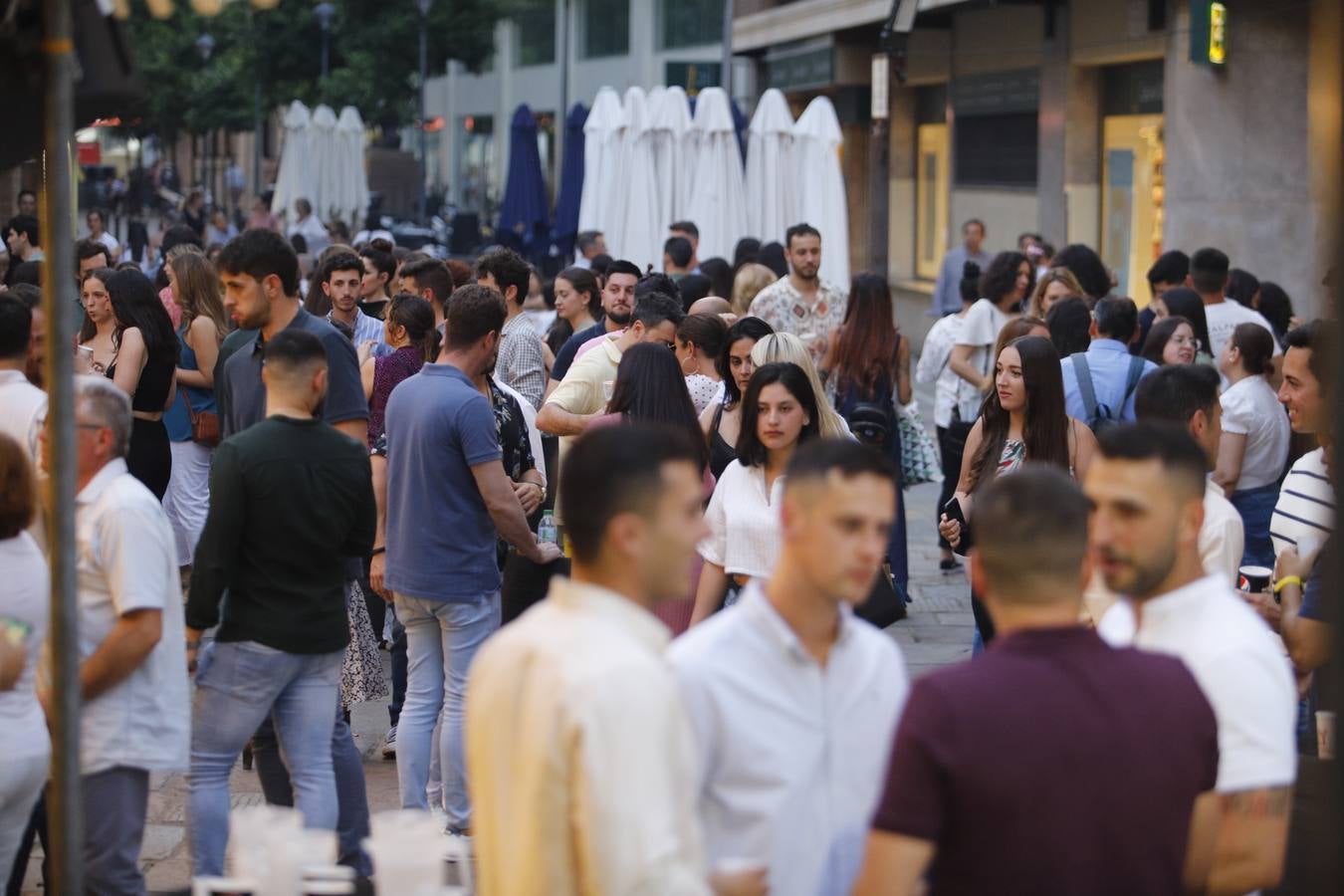 Cruces Córdoba 2023 | Ambiente de lujo en la primera noche de fiesta, en imágenes