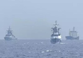 Dos buques de la Armada monitorizan durante una semana el tránsito de barcos rusos por aguas territoriales españolas
