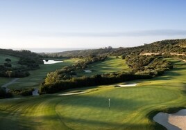 El golf andaluz: una industria de 2.200 millones al año regada con agua regenerada de depuradoras