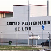 Internos de la prisión de Mansilla de las Mulas (León) retienen durante más de una hora a la directora del centro y agreden a un trabajador
