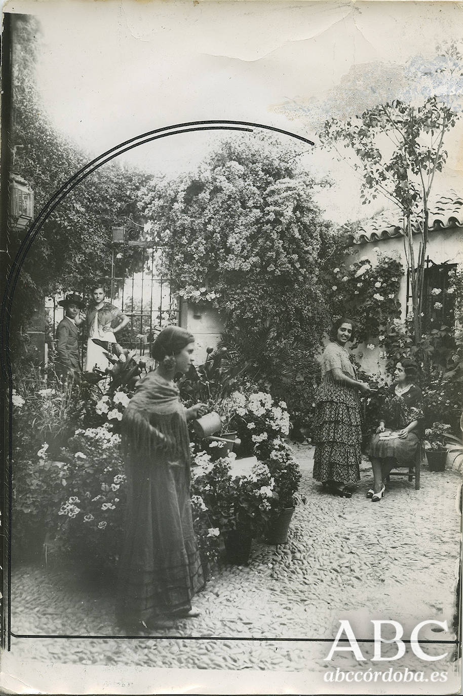 Así eran los Patios de Córdoba hace un siglo, en imágenes