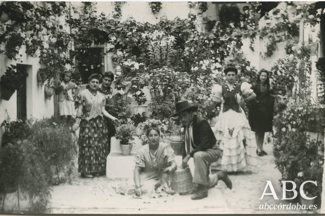 Así eran los Patios de Córdoba hace un siglo, en imágenes