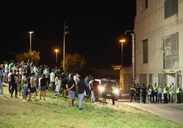 (Vídeo) Bronca de los aficionados del CCF a los jugadores tras perder contra el Racing de Ferrol