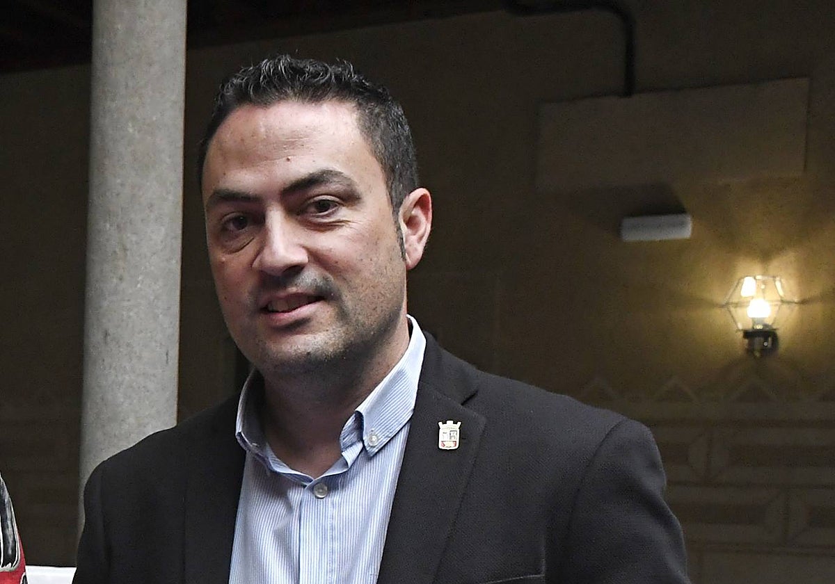 El actual alcalde de El Espinar (Segovia), Javier Figueredo