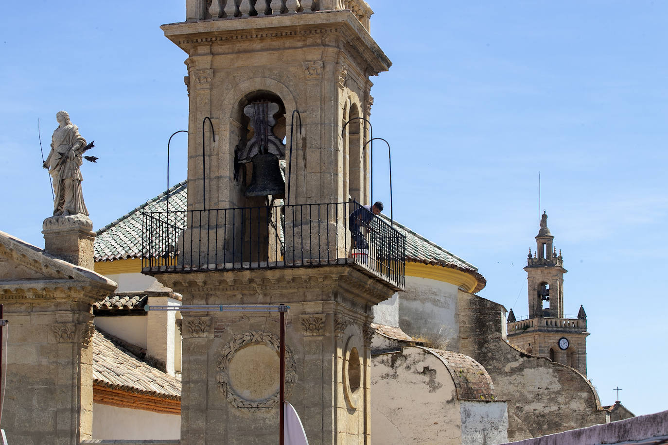 La rejuvenecida fachada de la iglesia del Juramento de San Rafael en Córdoba, en imágenes