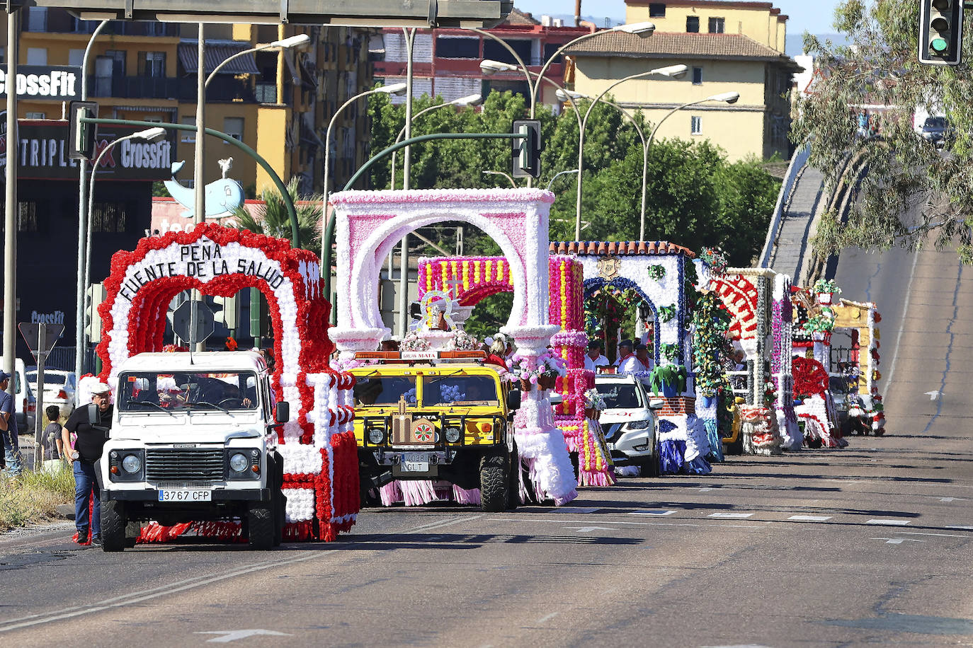 La Romería de la Virgen de Linares en Córdoba, en imágenes