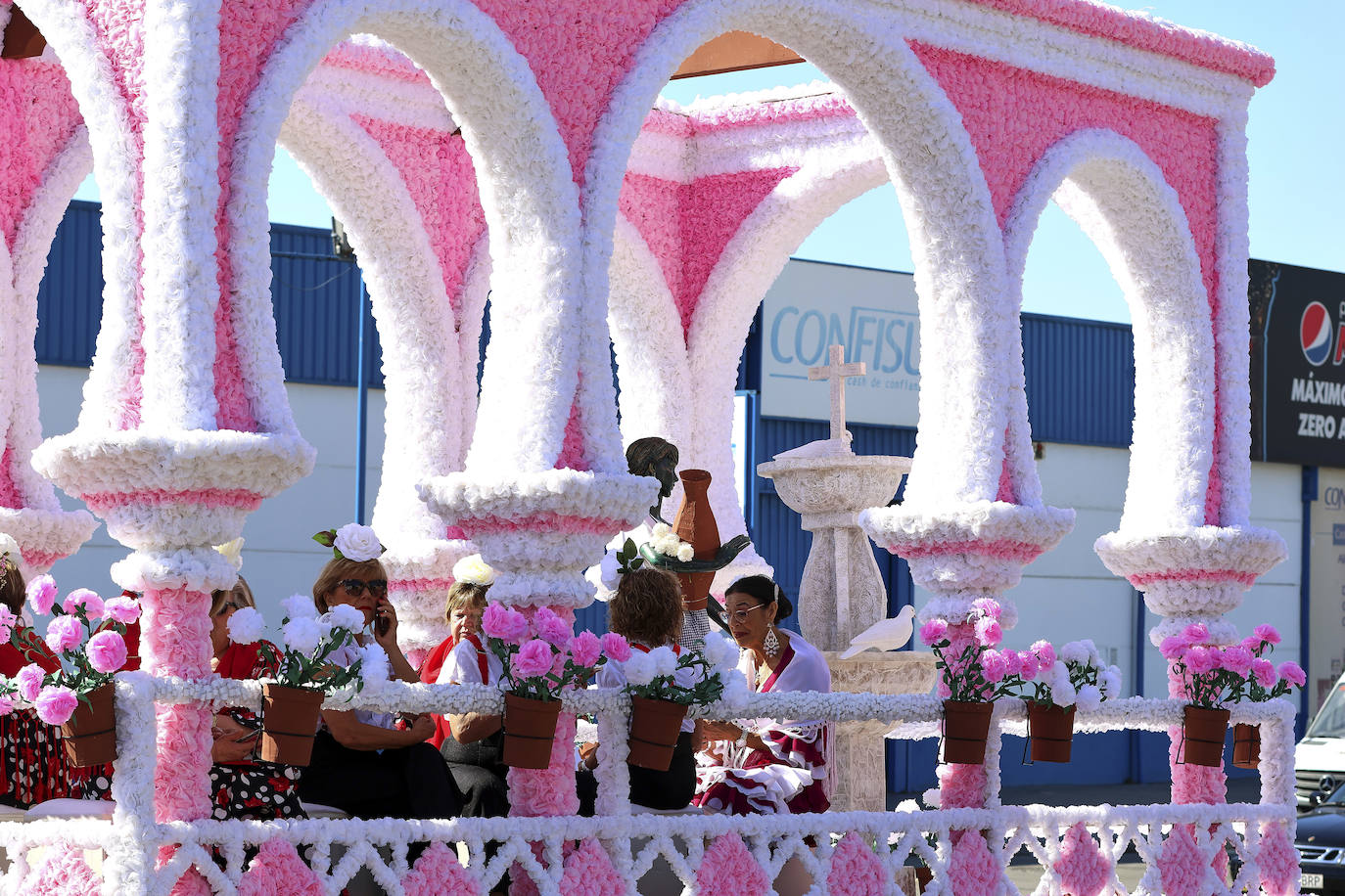 La Romería de la Virgen de Linares en Córdoba, en imágenes