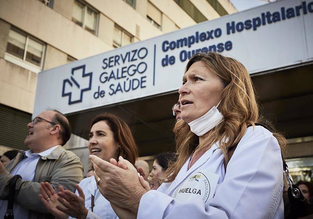 Una concentración en Orense, el pasado mes de abril, con motivo de la huelga de médicos