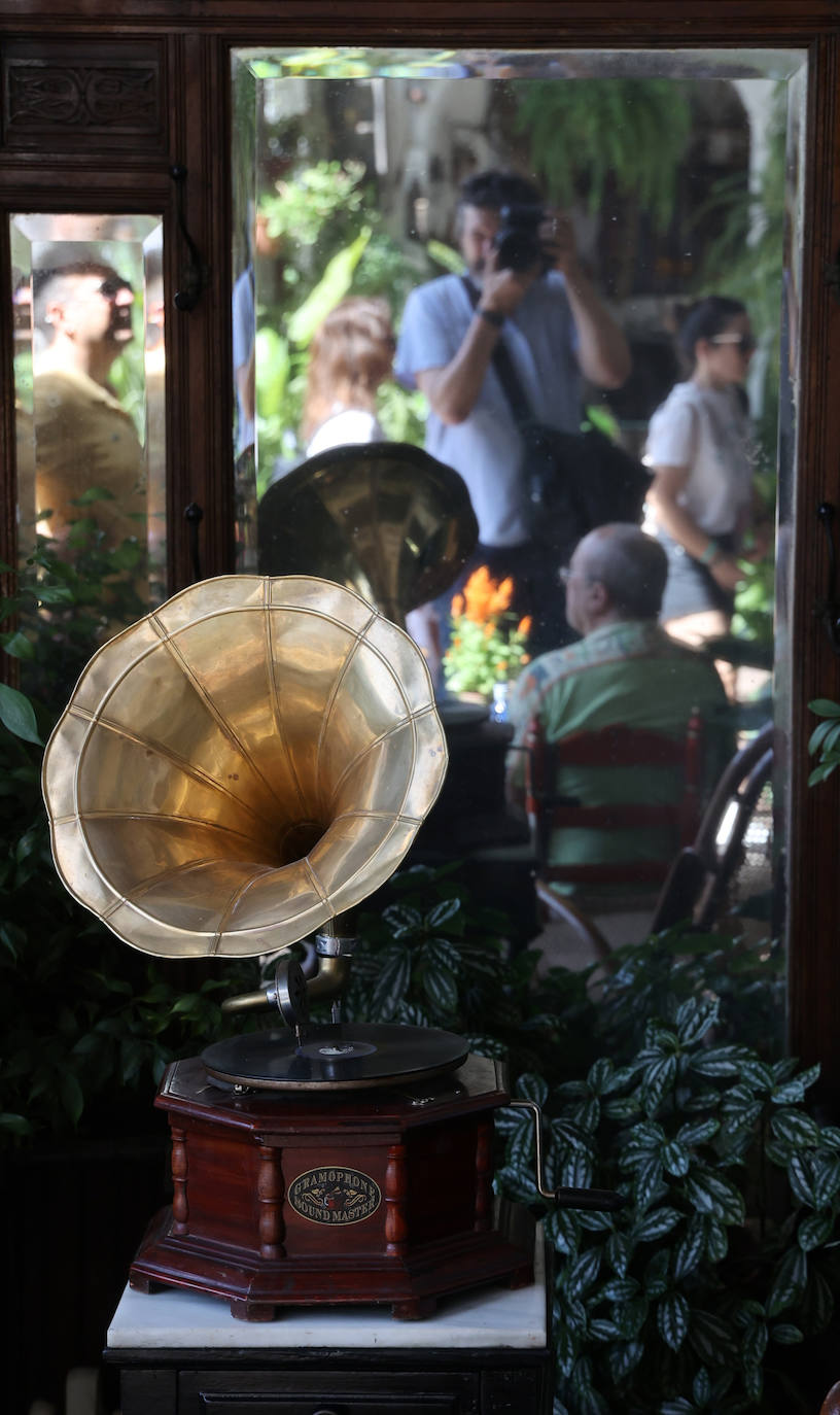 Patios de Córdoba 2023 | La genuina ruta de Santiago y San Pedro, en imágenes