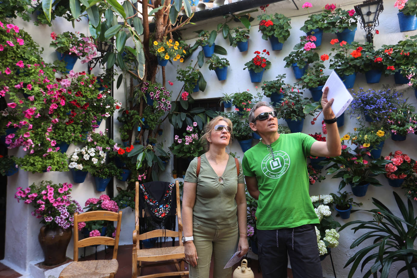 Patios de Córdoba 2023 | La genuina ruta de Santiago y San Pedro, en imágenes